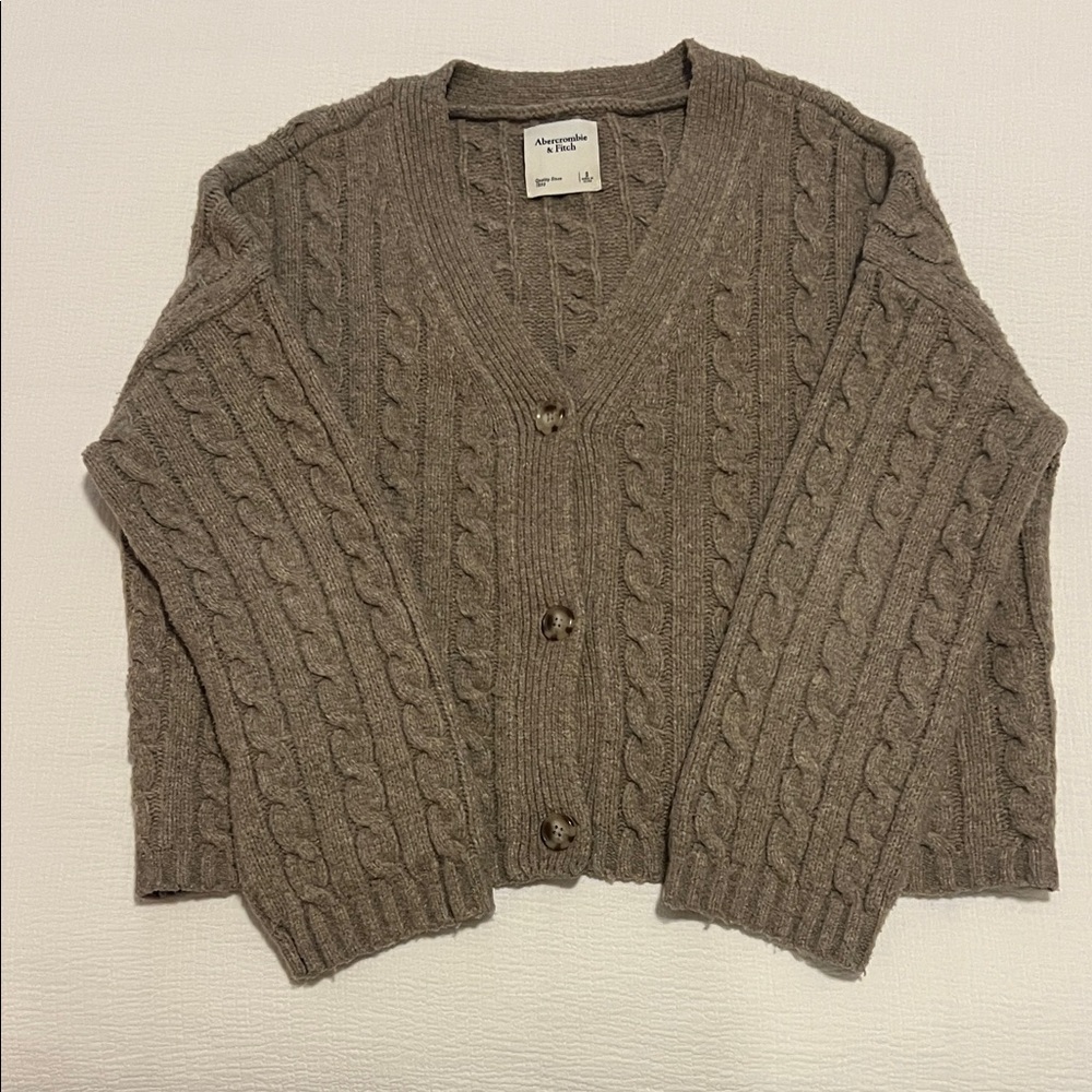Abercrombie & Fitch Taupe Cable Knit Cardigan